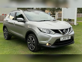 Nissan - Qashqai