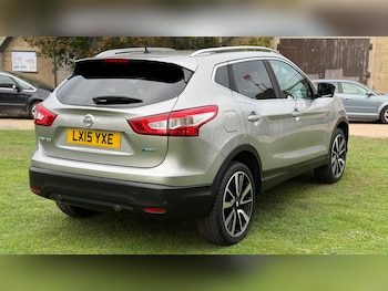 Used Nissan Qashqai 2015 for sale - 76143336: Photo 3