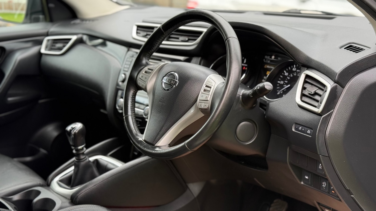 Used Nissan Qashqai 2015 for sale - 76143336: Photo 9
