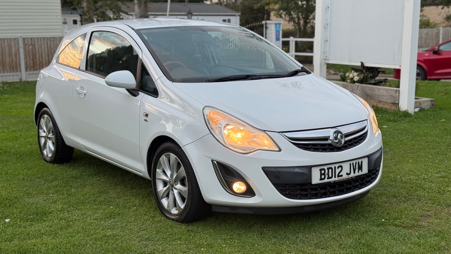 Used Vauxhall Corsa 2012 for sale - 76209560: Photo 1
