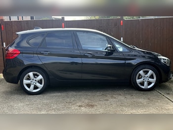 Used BMW 2 Series 2015 for sale - 79216236: Photo