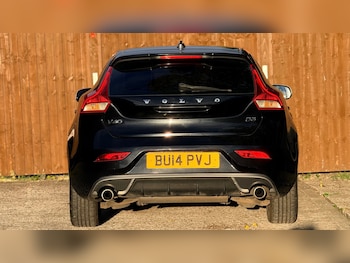 Used Volvo V40 2014 for sale - 78621271: Photo