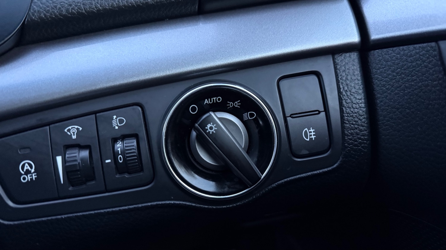 Used Hyundai i40 2017 for sale - 76598532: Photo 23