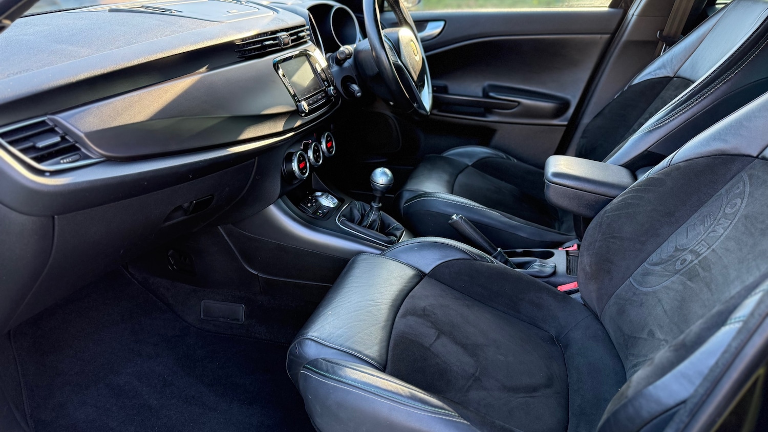 Used Alfa Romeo Giulietta 2014 for sale - 76704701: Photo 16