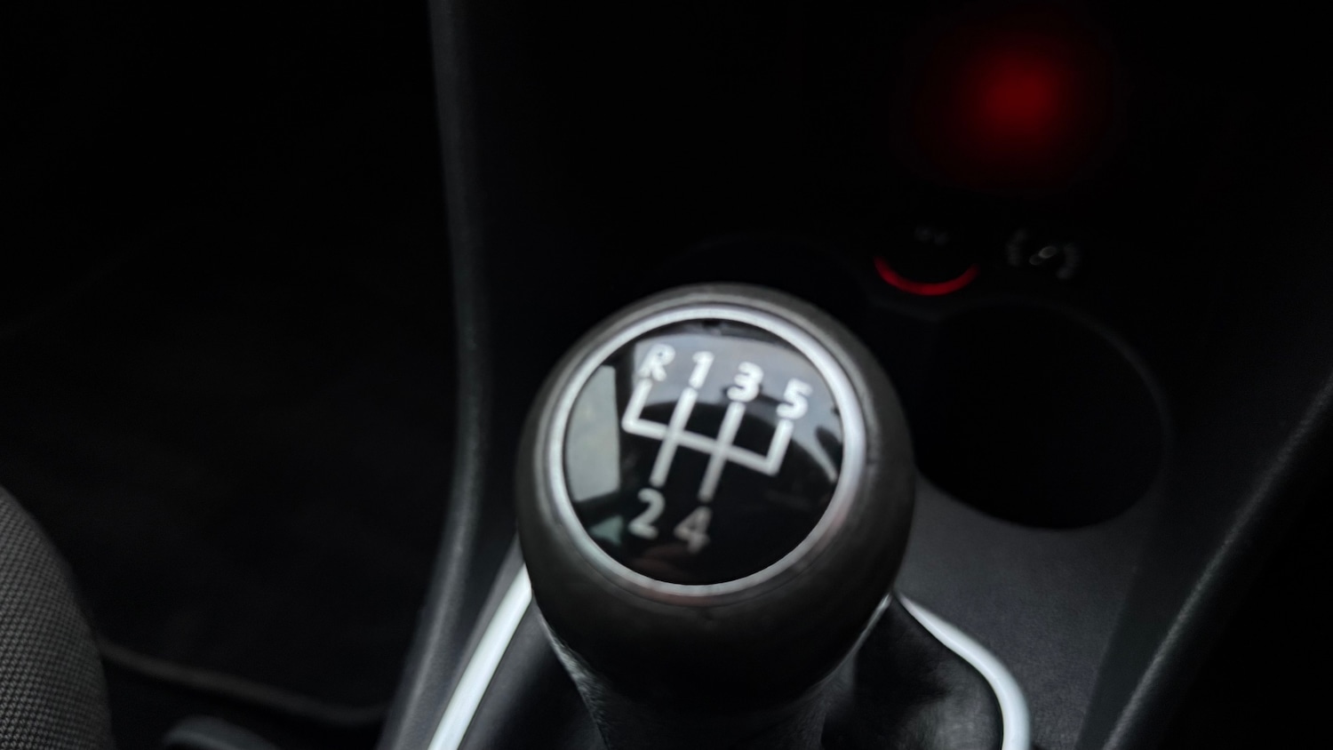 Used Volkswagen Polo 2012 for sale - 76237107: Photo 23