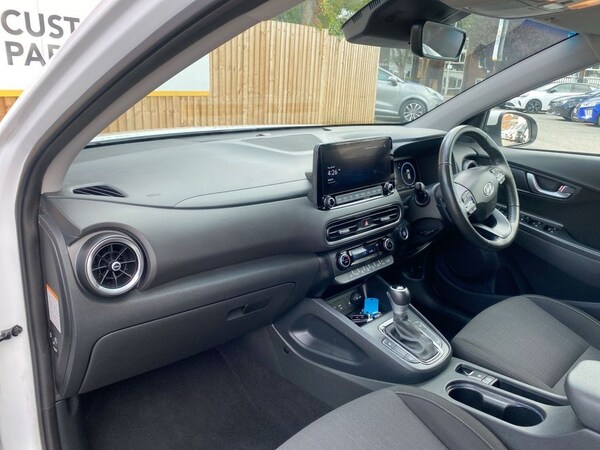 Used Hyundai KONA 2023 for sale - 75698308: Photo 10