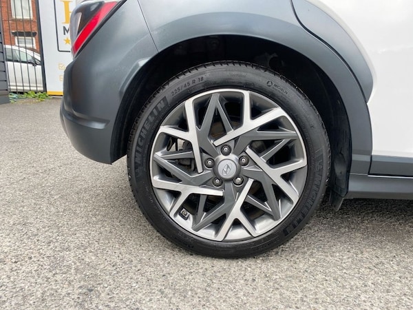 Used Hyundai KONA 2023 for sale - 75698308: Photo 3