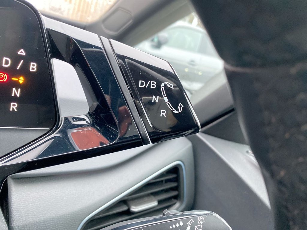 Used Volkswagen ID.3 2021 for sale - 77342129: Photo 11