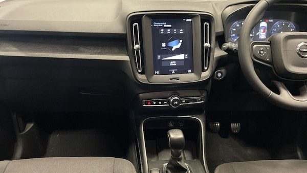 Used Volvo XC40 2022 for sale - 76154429: Photo 16