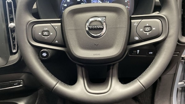 Used Volvo XC40 2022 for sale - 76154429: Photo 21