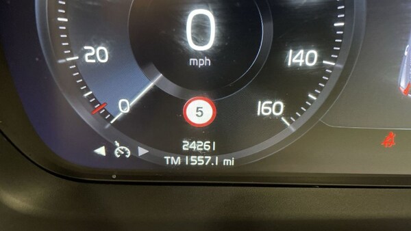 Used Volvo XC40 2022 for sale - 76154429: Photo 25