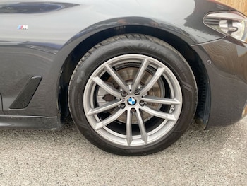Used BMW 5 Series 2018 for sale - 75411090: Photo