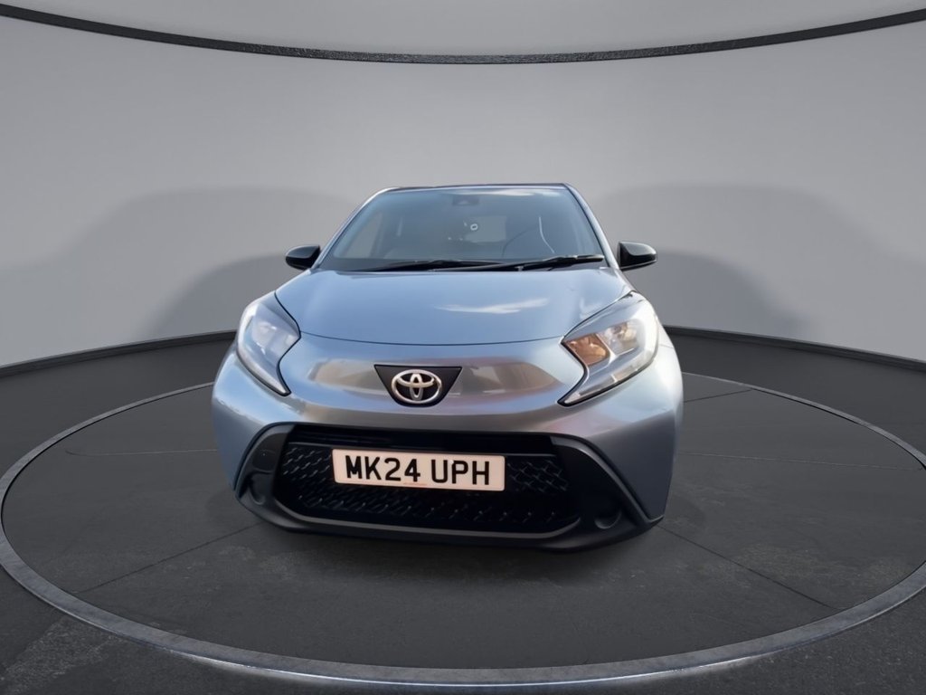 Used Toyota Aygo X 2024 for sale - 76304089: Photo 2