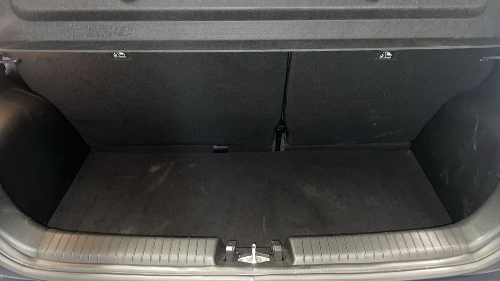 Used Hyundai i10 2022 for sale - 76481522: Photo 13