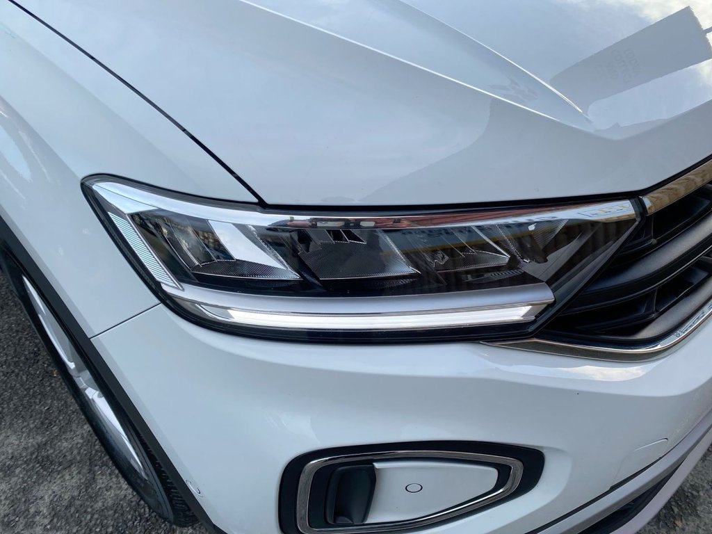 Used Volkswagen T-Roc 2023 for sale - 76867211: Photo 15