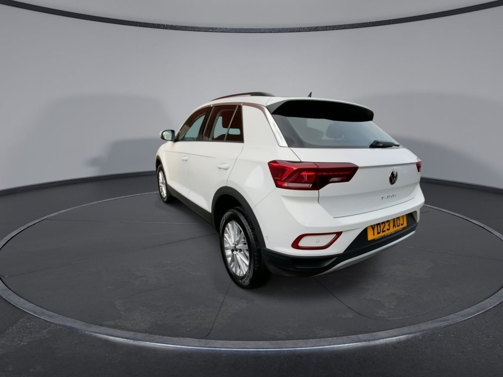 Used Volkswagen T-Roc 2023 for sale - 76867211: Photo 16