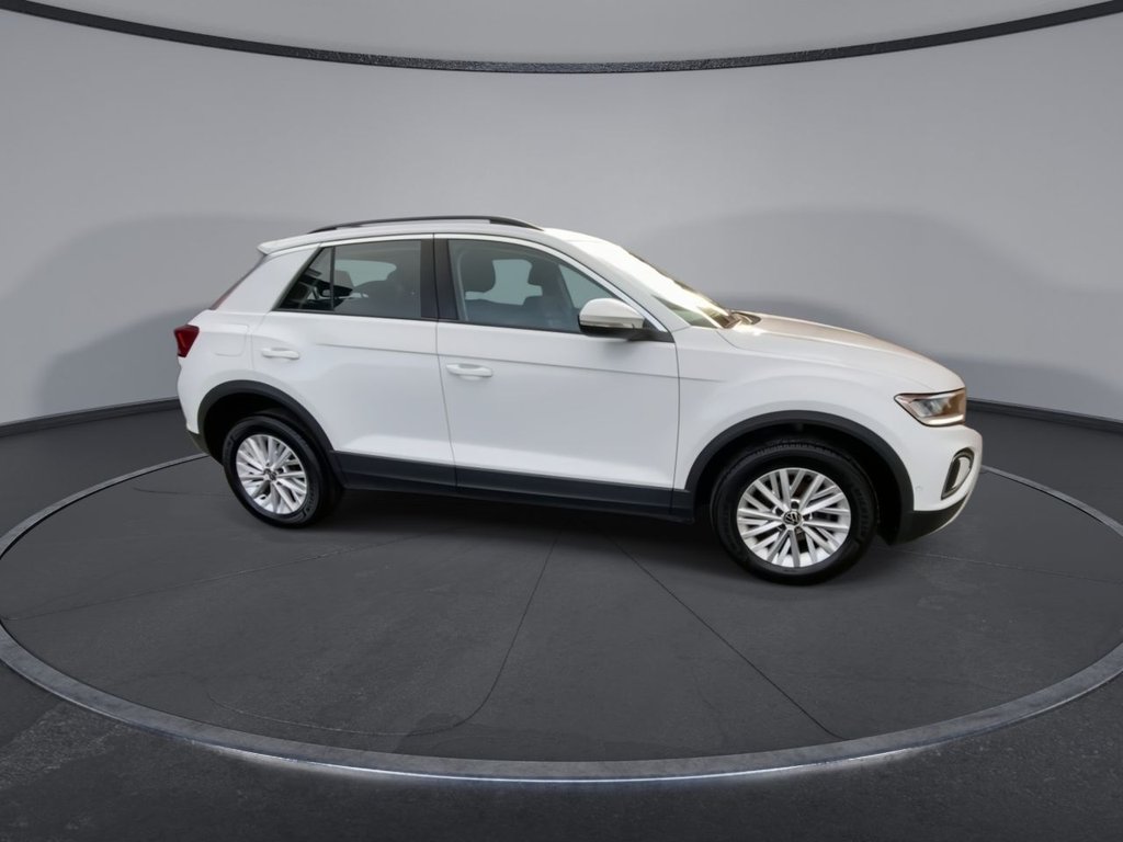 Used Volkswagen T-Roc 2023 for sale - 76867211: Photo 25