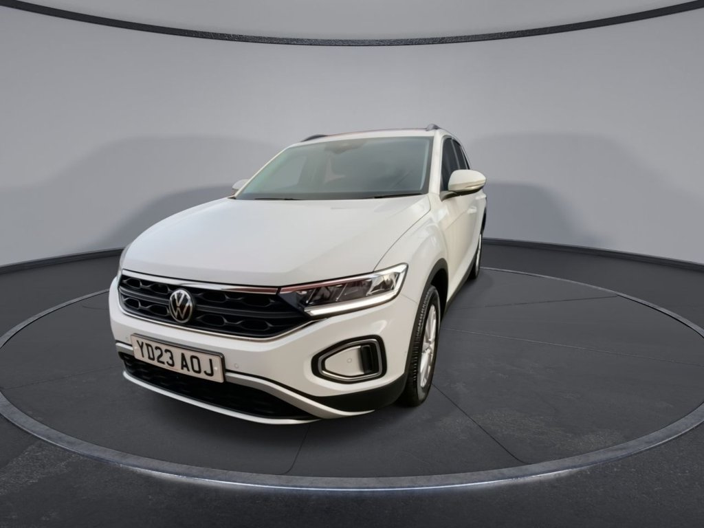 Used Volkswagen T-Roc 2023 for sale - 76867211: Photo 4