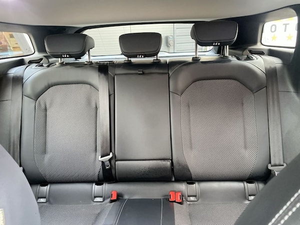 Used Ford Explorer 2024 for sale - 76068416: Photo 11