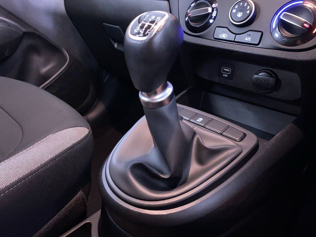 Used Hyundai i10 2022 for sale - 77911121: Photo 21