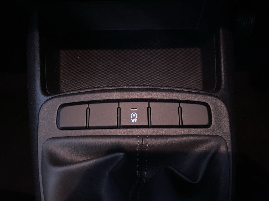 Used Hyundai i10 2022 for sale - 77911121: Photo 25