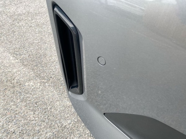 Used BMW i4 2022 for sale - 75698311: Photo 2