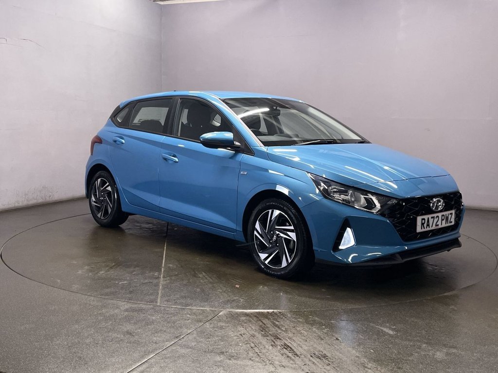 Used Hyundai i20 2023 for sale - 76783687: Photo 2