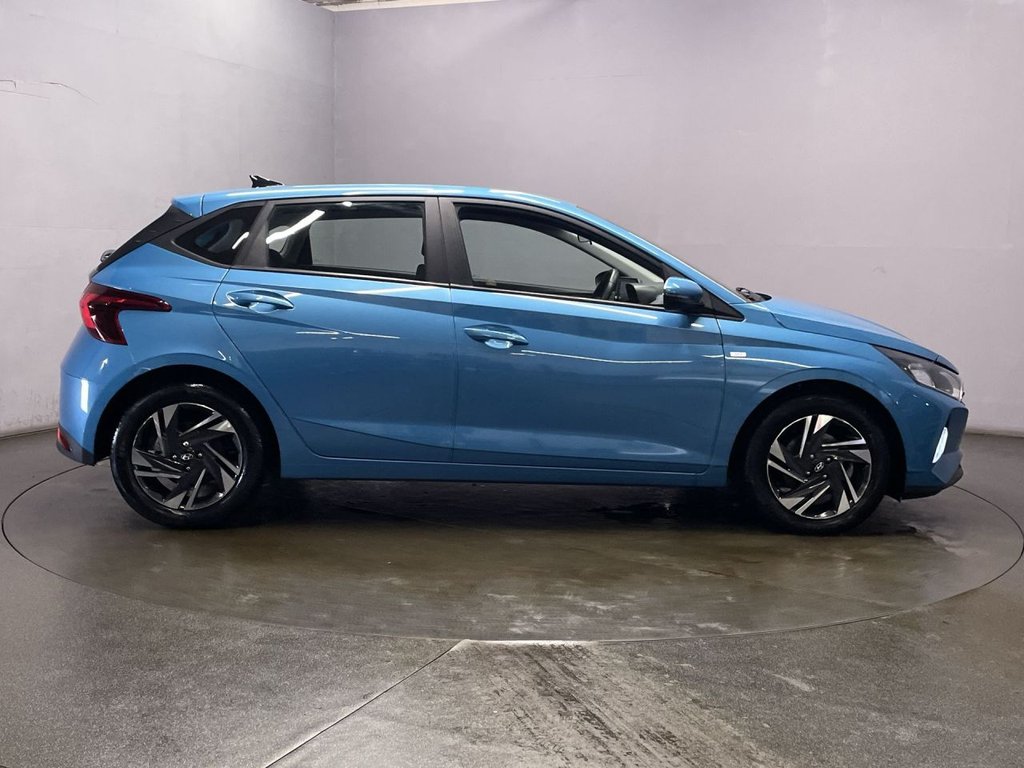 Used Hyundai i20 2023 for sale - 76783687: Photo 9