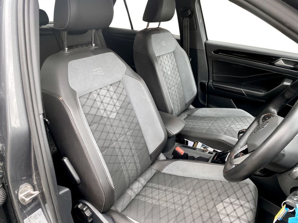 Used Volkswagen T-Roc 2024 for sale - 77582953: Photo 11