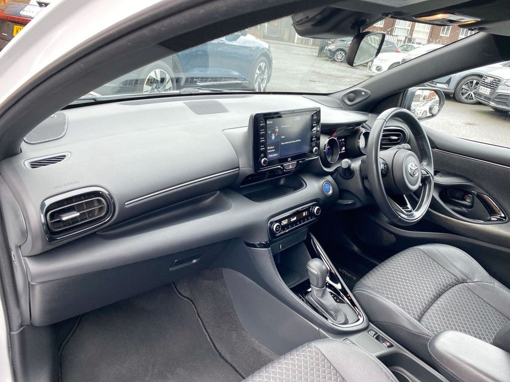 Used Toyota Yaris 2022 for sale - 77369401: Photo 8