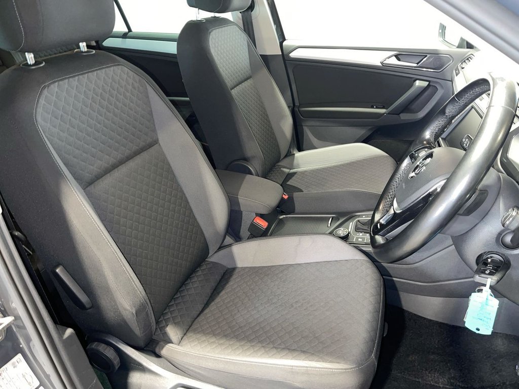 Used Volkswagen Tiguan 2017 for sale - 77571704: Photo 14