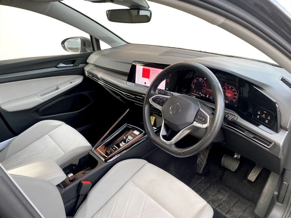 Used Volkswagen Golf 2023 for sale - 77499163: Photo 12