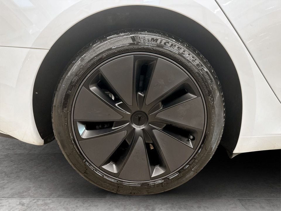 Used Tesla Model 3 2024 for sale - 78036302: Photo 10