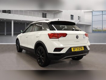 Used Volkswagen T-Roc 2021 for sale - 76345413: Photo 3