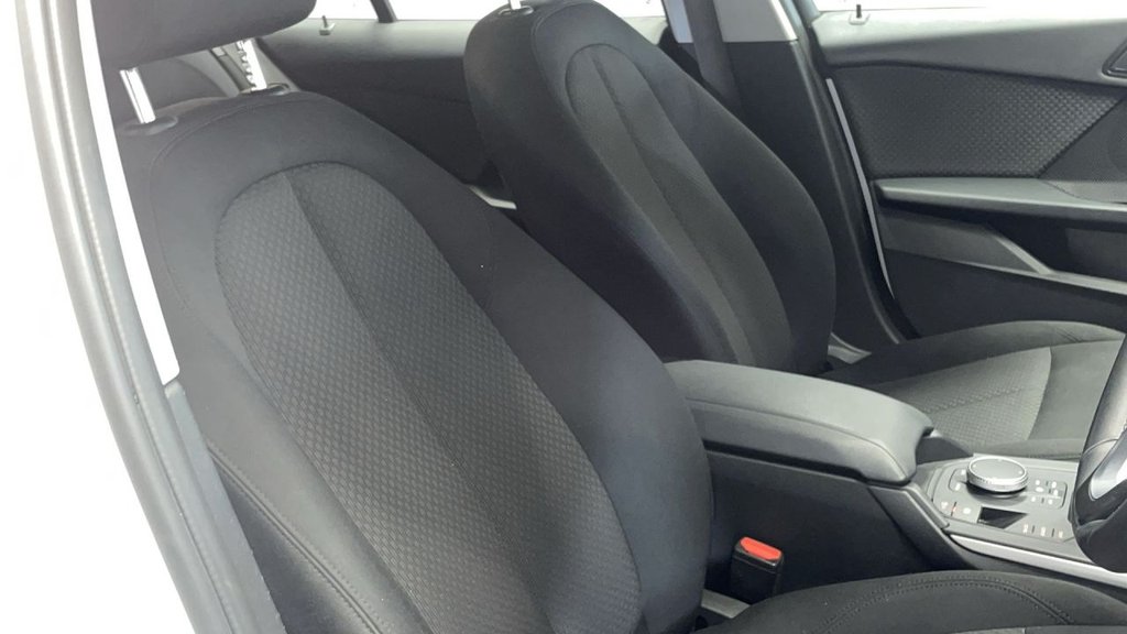 Used BMW 1 Series 2019 for sale - 77720375: Photo 17