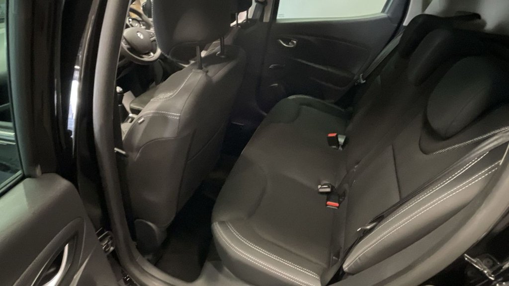 Used Renault Clio 2018 for sale - 77394793: Photo 17