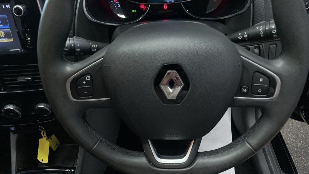 Used Renault Clio 2018 for sale - 77394793: Photo 20