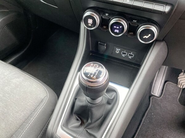 Used Renault Captur 2022 for sale - 75764947: Photo 13