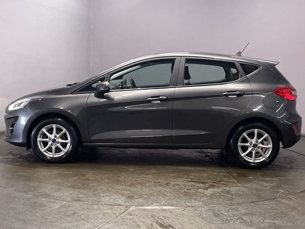Used Ford Fiesta 2019 for sale - 76642168: Photo 5