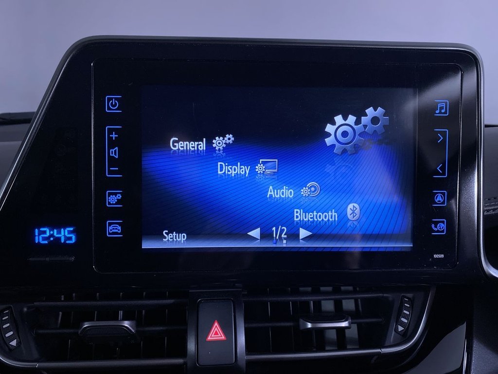 Used Toyota C-HR 2019 for sale - 76724209: Photo 25