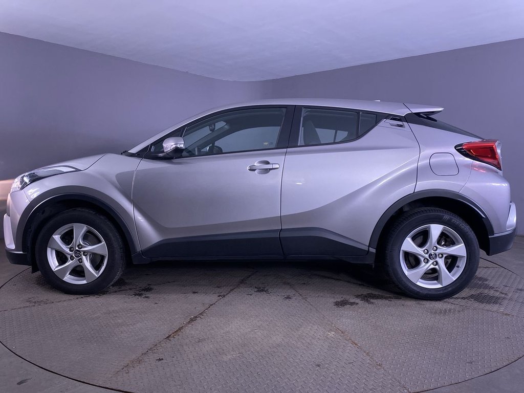 Used Toyota C-HR 2019 for sale - 76724209: Photo 5