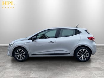 Used Renault Clio 2023 for sale - 79708946: Photo