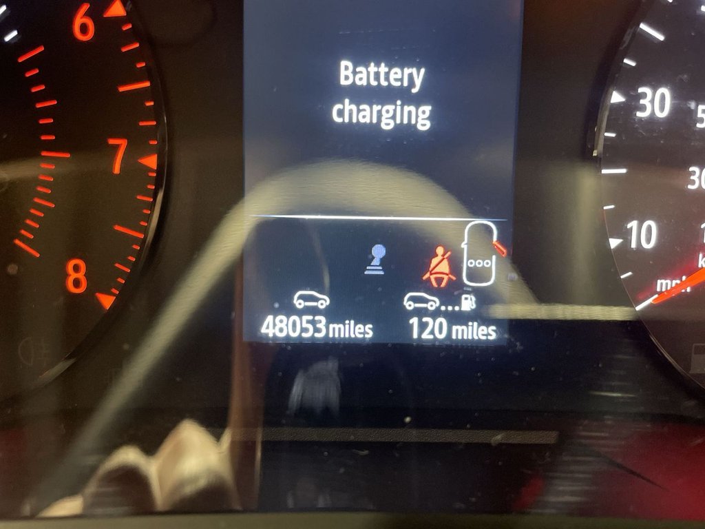 Used Renault Captur 2022 for sale - 76883123: Photo 25