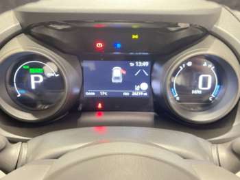 Used Toyota Yaris Cross 2022 for sale - 74893578: Photo