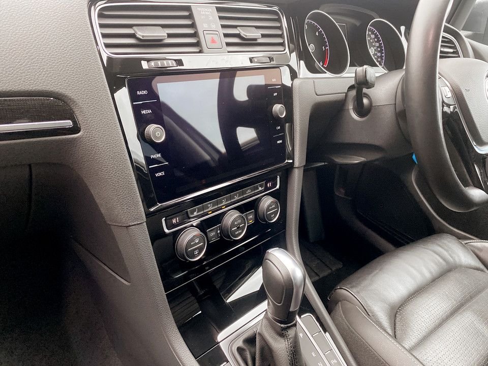 Used Volkswagen Golf 2019 for sale - 77583800: Photo 16