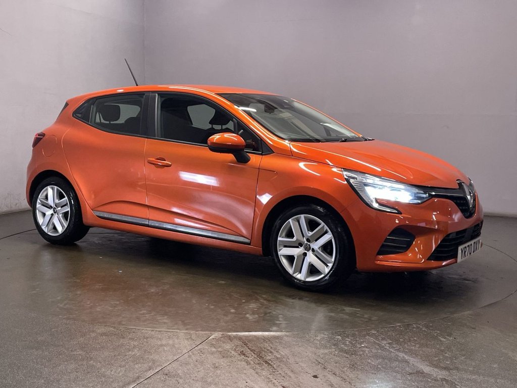 Used Renault Clio 2020 for sale - 76909714: Photo 2