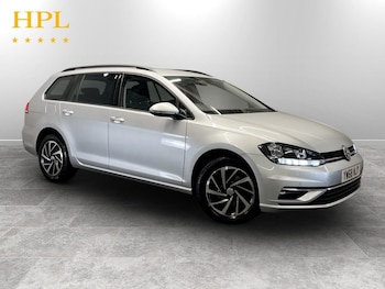 Used Volkswagen Golf 2019 for sale - 78538303: Photo
