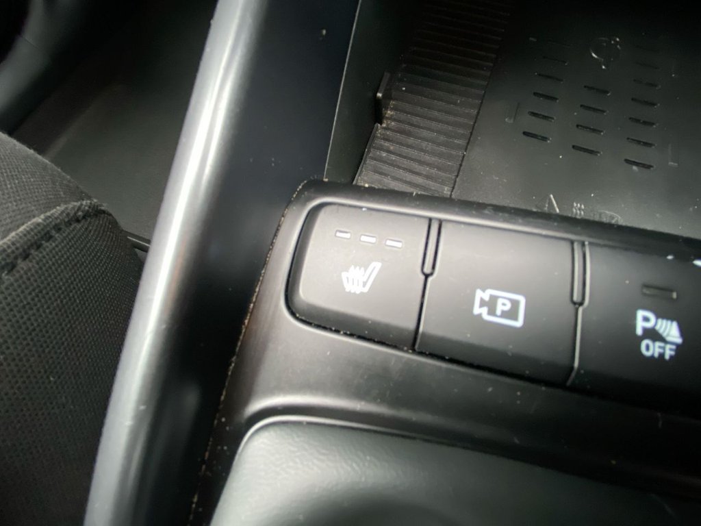 Used Hyundai BAYON 2022 for sale - 76604385: Photo 18