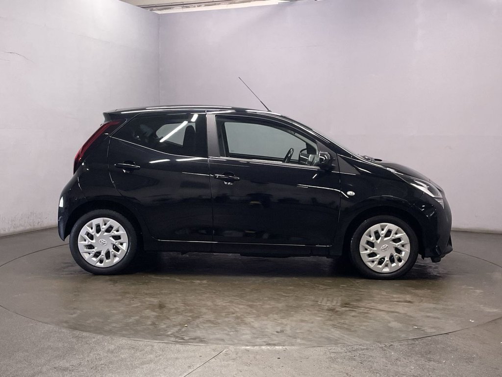 Used Toyota AYGO 2021 for sale - 76768073: Photo 9