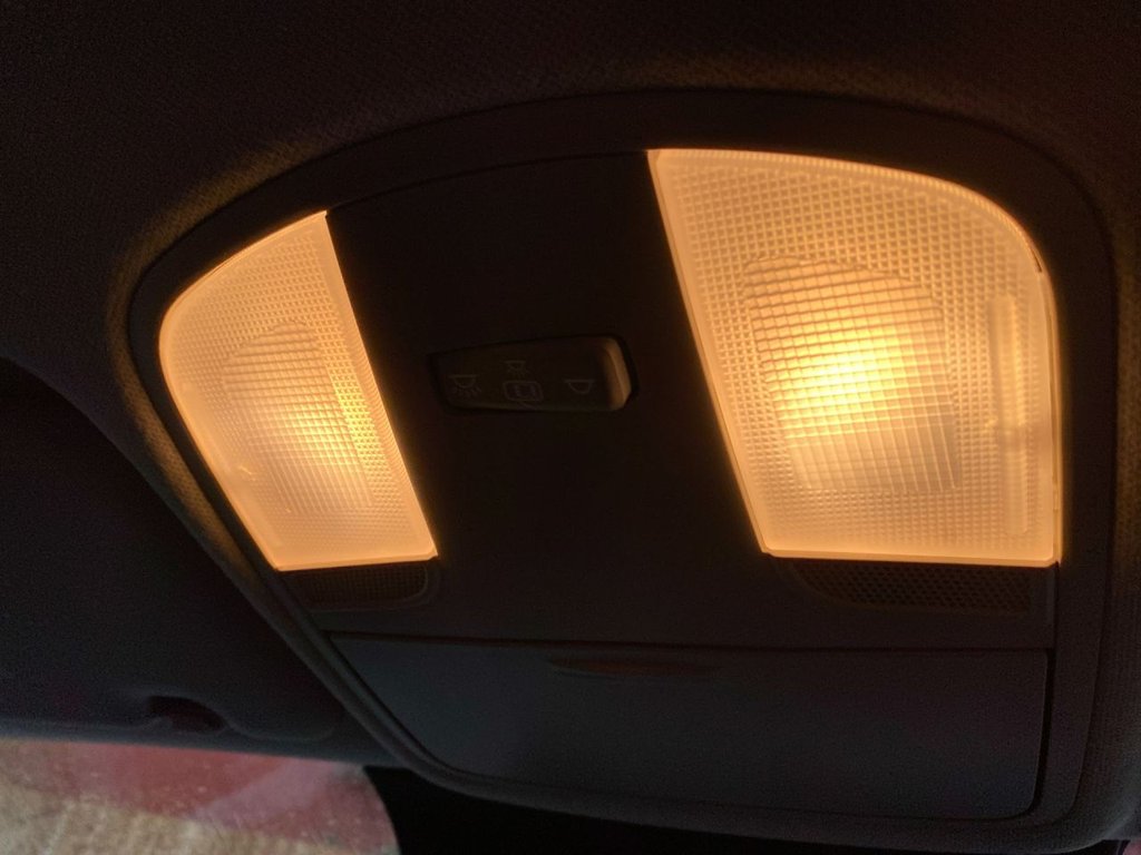 Used Kia Stonic 2022 for sale - 76784003: Photo 15